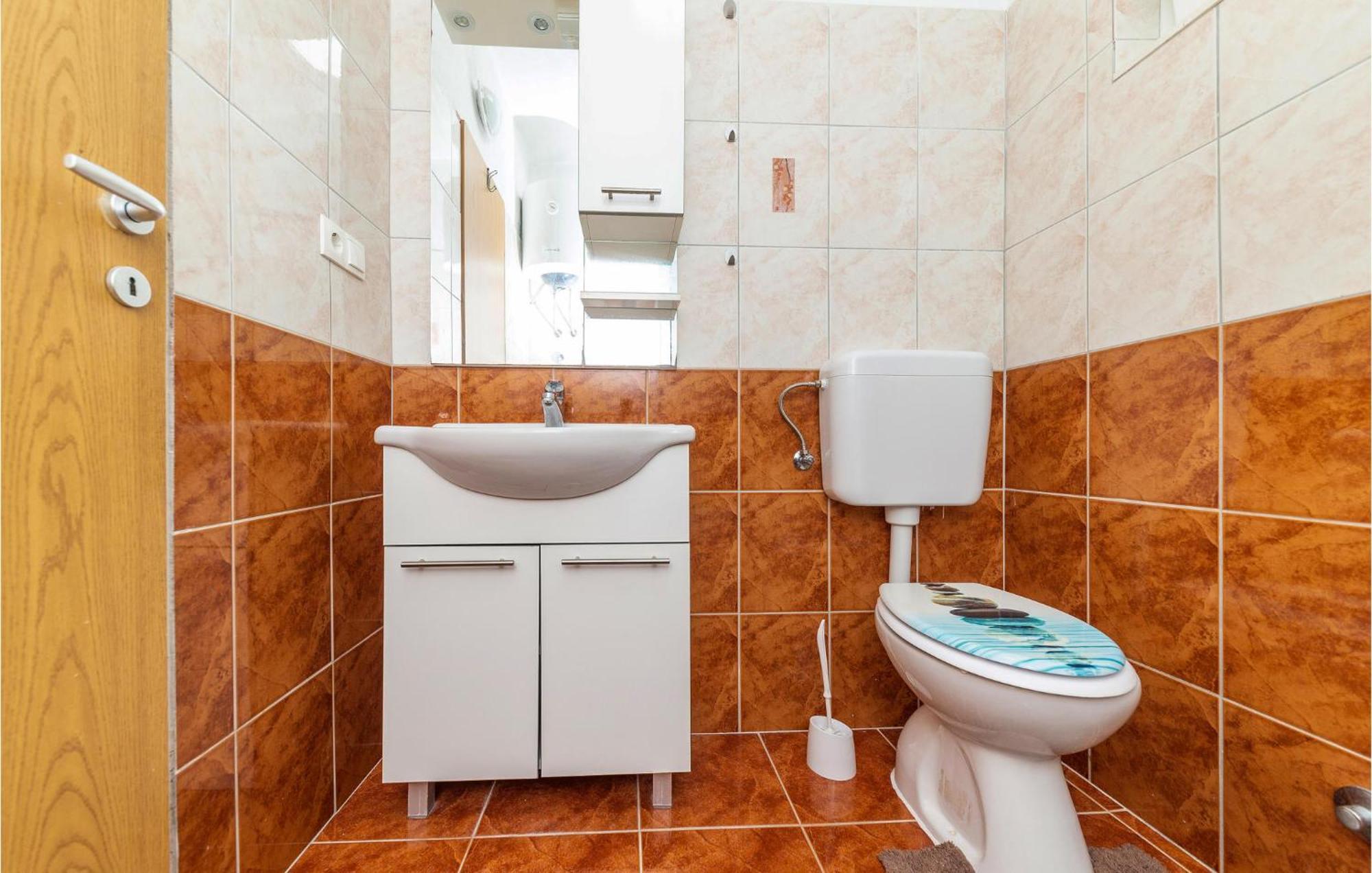 Gorgeous Home In Kastel Stafilic With Wifi Exteriér fotografie